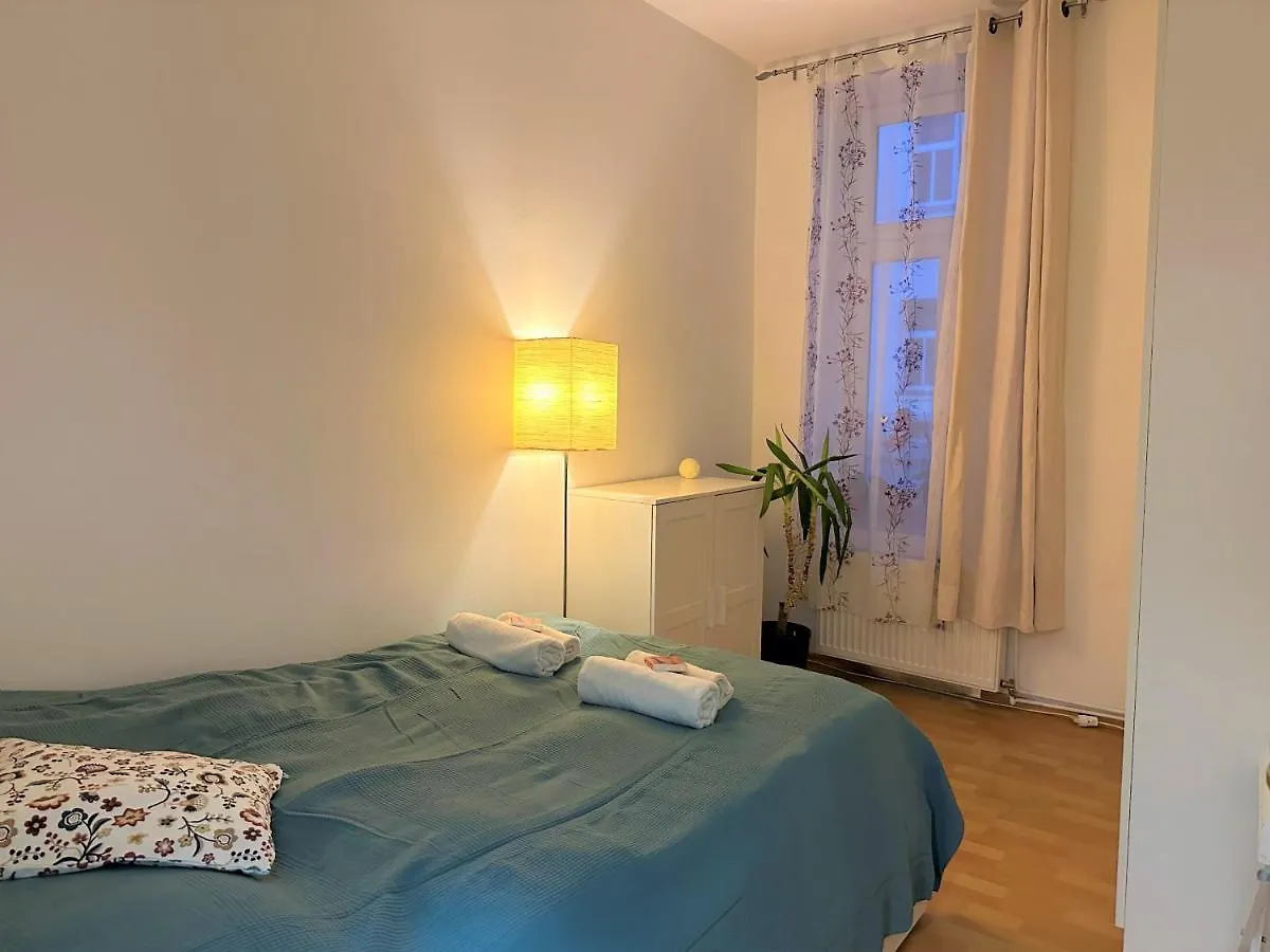 Ferienwohnung Cosy & Quiet In 17Th District Wien