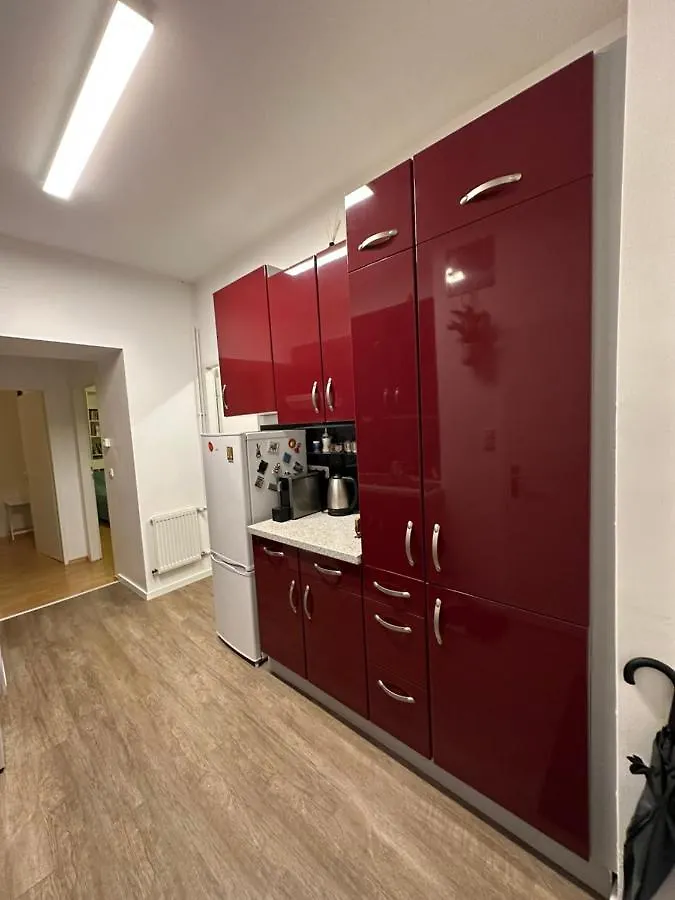 Ferienwohnung Cosy & Quiet In 17Th District Wien